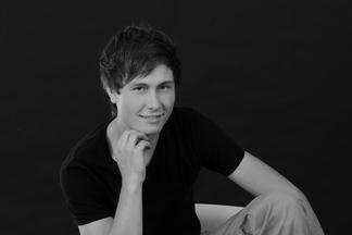Loris Dickau