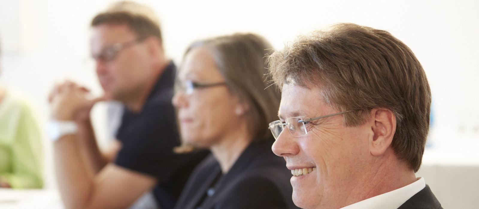 Gruppe_Seminare_header_Slider_1600x700