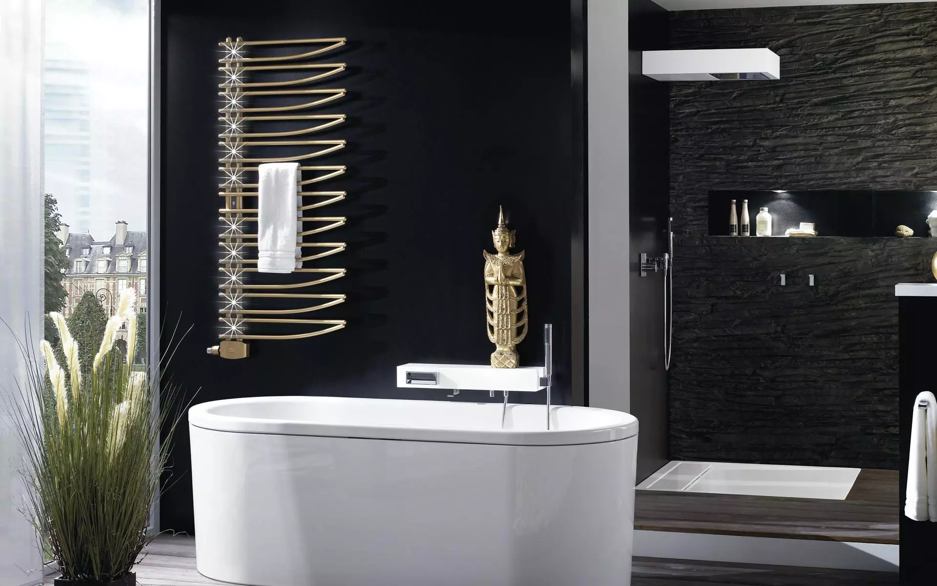 Die Salsa Serie von BEMM überzeugt durch kunstvolles Design und dient mit stimmungsvollem Licht als Blickfang.